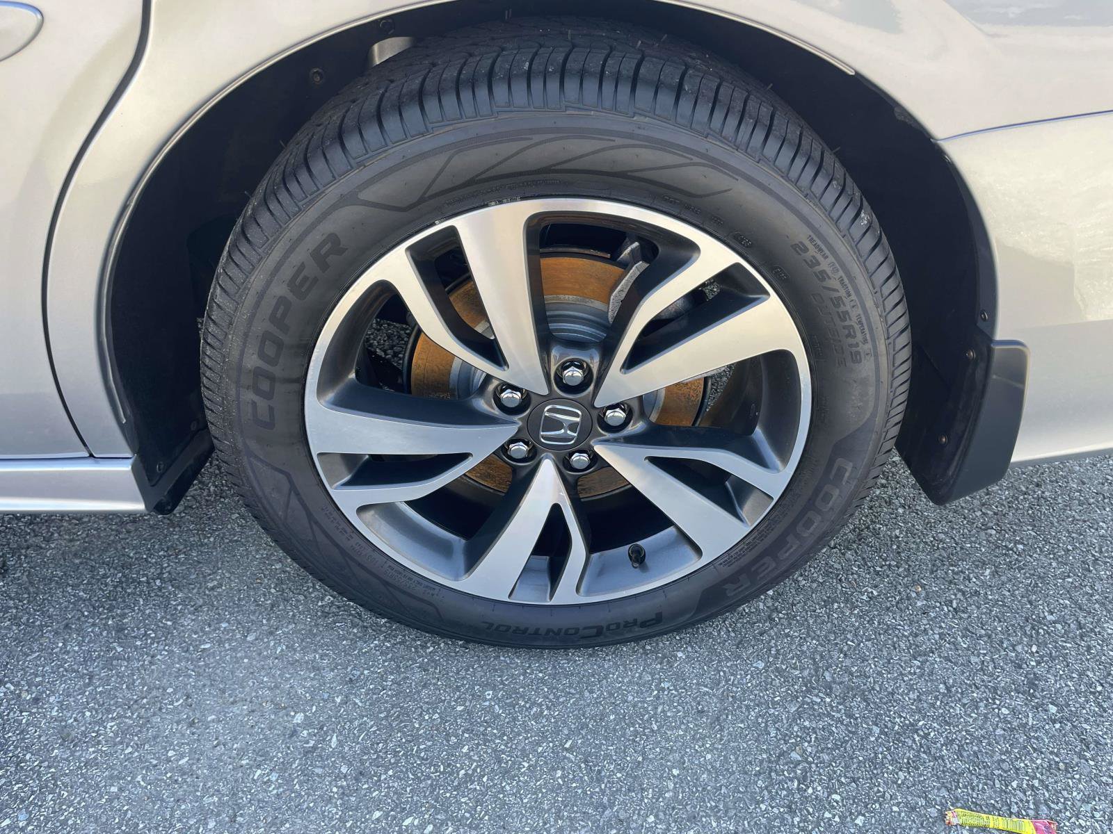 Certified 2024 Honda Odyssey Touring image 6