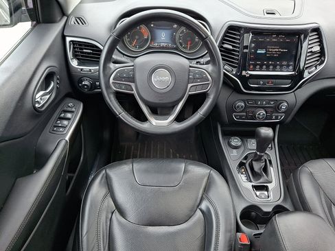 Used 2019 Jeep Cherokee Limited AWD/4WD image 11
