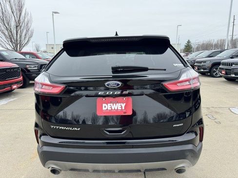 Used 2024 Ford Edge Titanium image 6