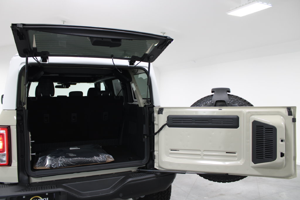 New 2026 Ford Bronco Heritage Edition AWD/4WD image 16