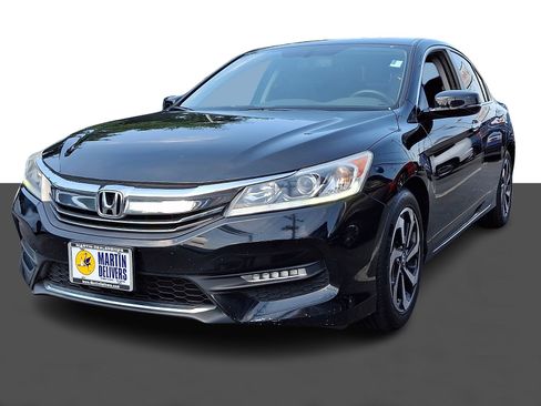Certified 2017 Honda Accord EX-L image 3