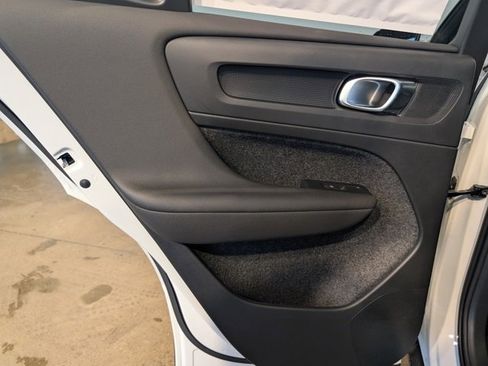 New 2026 Volvo XC40 B5 Plus w/ Protection Package Premier image 23