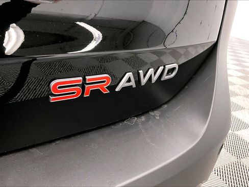 New 2026 Nissan Kicks SR w/ SR Premium Package AWD/4WD image 19