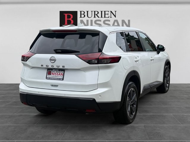 Used 2025 Nissan Rogue SV FWD image 5