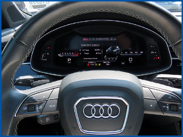 Used 2025 Audi Q7 3.0T Premium Plus AWD/4WD image 16