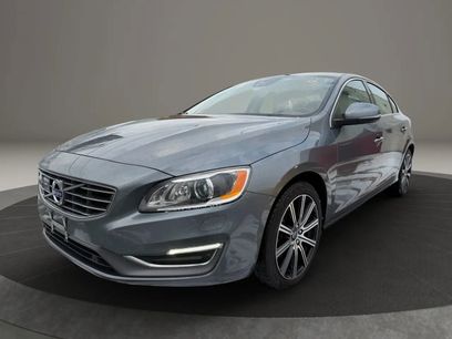 Used 2018 Volvo S60 T5 Inscription Platinum