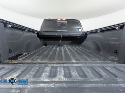 Used 2018 RAM 1500 Rebel w/ Luxury Group AWD/4WD image 33