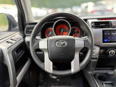 Used 2011 Toyota 4Runner SR5 AWD/4WD image 14
