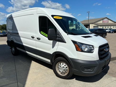 Used 2020 Ford Transit 150 Medium Roof AWD image 3