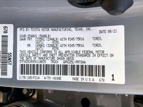 Used 2021 Toyota Tacoma SR5 RWD image 30