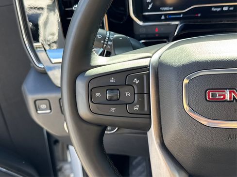 Used 2024 GMC Sierra 1500 Elevation w/ LPO, Elevation Black Package image 32