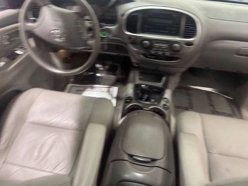 Used 2003 Toyota Sequoia Limited image 39