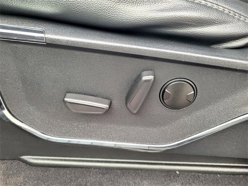 Certified 2023 Ford F150 Lariat image 11