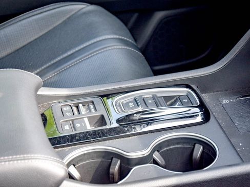 Used 2024 Honda Pilot Elite image 20