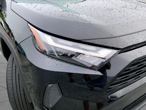 Used 2025 Toyota RAV4 XLE w/ Weather Package AWD/4WD image 26
