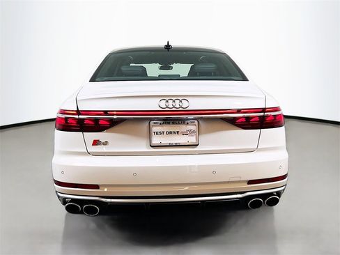 New 2025 Audi S8 4.0T image 6