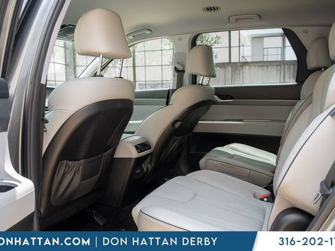 Used 2024 Hyundai Palisade SEL FWD image 20