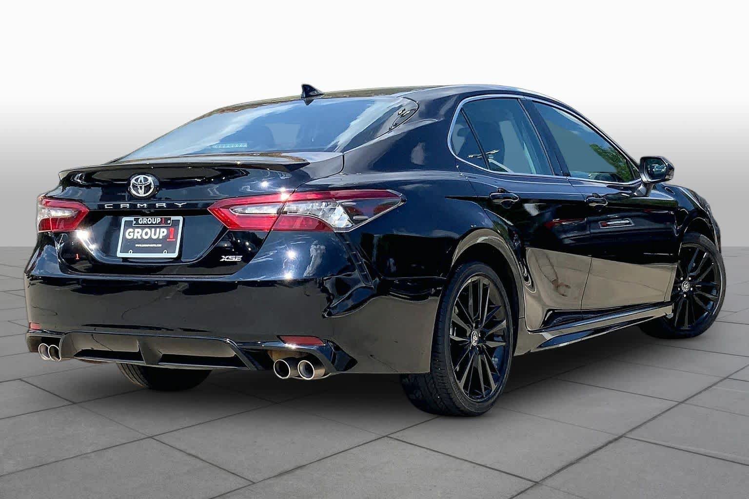 Used 2024 Toyota Camry XSE FWD image 13