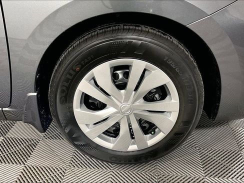 New 2025 Nissan Versa S w/ Trunk Package image 18