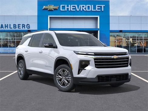 New 2026 Chevrolet Traverse LT w/ Driver Confidence Package image 7