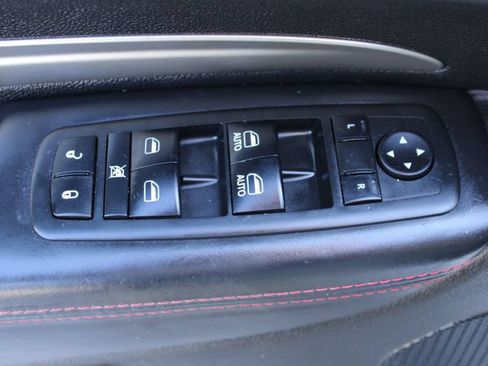 Used 2017 Dodge Durango R/T w/ Blacktop Package RWD image 32