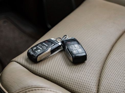 Used 2020 RAM 3500 Limited image 72