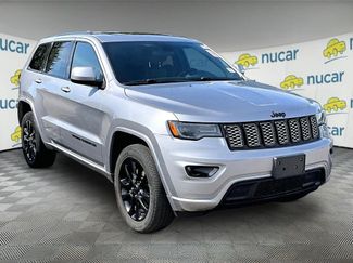 Used 2021 Jeep Grand Cherokee Laredo X AWD/4WD video 1