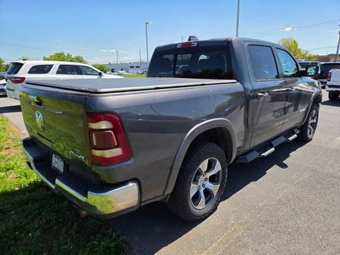 Used 2019 RAM 1500 Laramie AWD/4WD image 17
