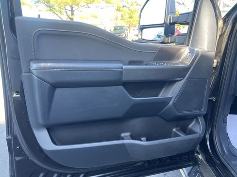 Used 2022 Ford F150 XLT w/ Equipment Group 302A High AWD/4WD image 12
