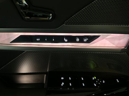 New 2026 BMW 740i image 16