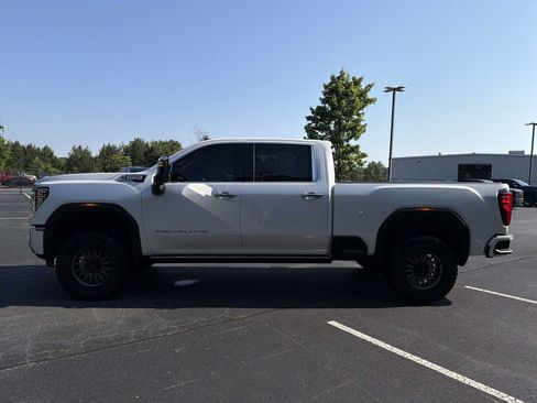Used 2024 GMC Sierra 2500 Denali w/ Denali Reserve Package AWD/4WD image 29
