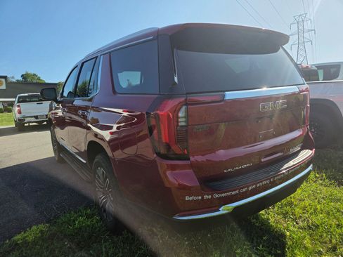 Used 2026 GMC Yukon Elevation AWD/4WD image 8