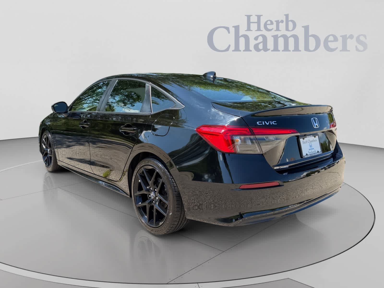 Used 2024 Honda Civic Sport image 3