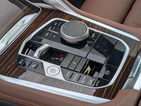 Used 2026 BMW X6 xDrive40i image 22