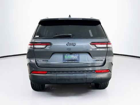 Used 2023 Jeep Grand Cherokee L Limited w/ Black Appearance Package AWD/4WD image 7