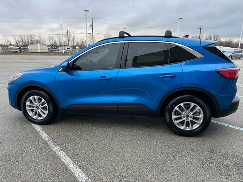 Used 2021 Ford Escape SE w/ Convenience Package image 5