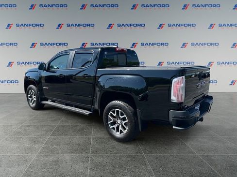 Used 2022 GMC Canyon AT4 AWD/4WD image 3