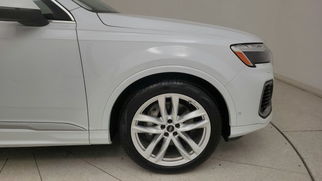 Used 2025 Audi Q7 3.0T Premium Plus w/ Premium Plus Package AWD/4WD image 22