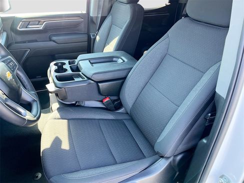 Used 2025 Chevrolet Silverado 1500 LT image 21