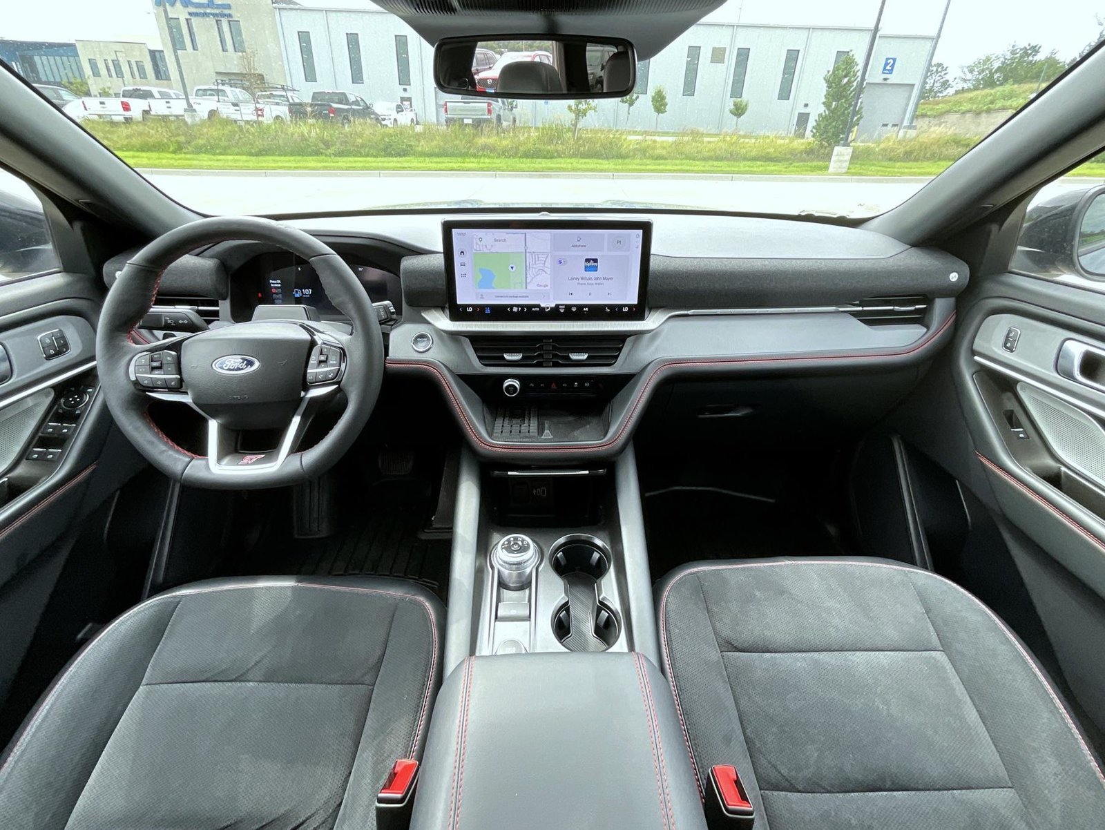 Used 2025 Ford Explorer ST AWD/4WD image 15