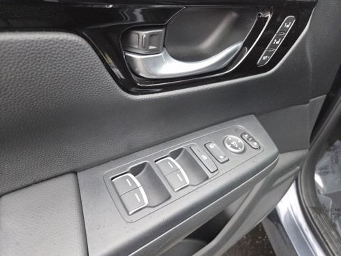 Certified 2024 Honda CR-V Sport Touring image 28