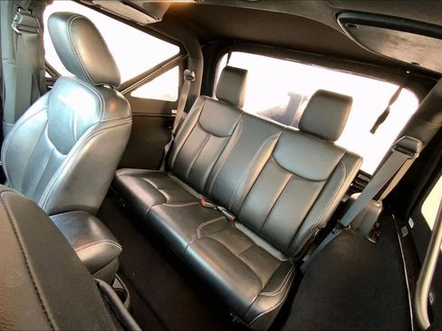 Used 2016 Jeep Wrangler Rubicon image 17