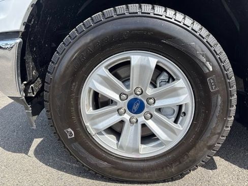 Used 2020 Ford F150 XLT w/ Trailer Tow Package AWD/4WD image 11