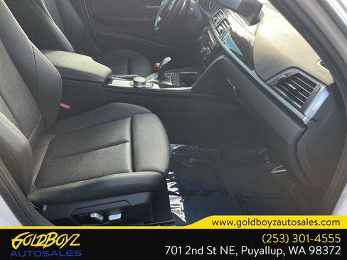 Used 2017 BMW 330i Sedan RWD image 21