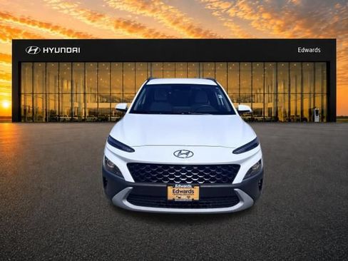 Used 2023 Hyundai Kona SEL w/ Cargo Package FWD image 2