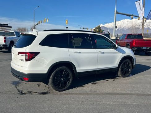 Used 2021 Honda Pilot Black Edition image 9