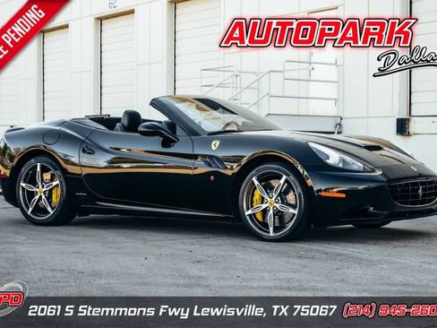 Used 2014 Ferrari California image 1