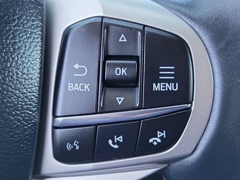 Used 2026 Ford Explorer Active w/ Active Comfort Package RWD image 9