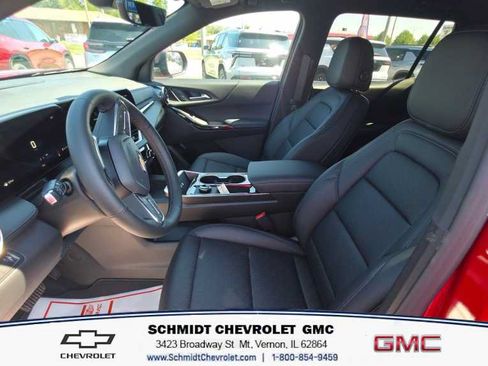 New 2027 Chevrolet Equinox LT w/ Convenience Package II FWD image 13