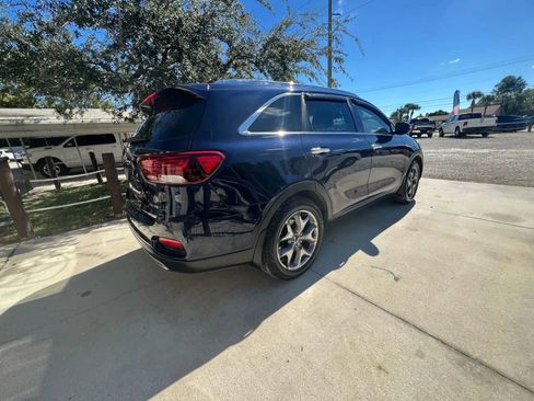 Used 2019 Kia Sorento EX FWD image 7